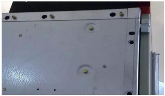 高壓開(kāi)關(guān)柜安裝過(guò)程及注意事項(xiàng)詳細(xì)說(shuō)明，有插圖，非常實(shí)用！