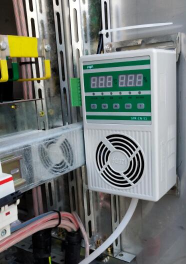 對于可移動或緊湊的高壓開關柜來說,可靠的除濕方法是什么?