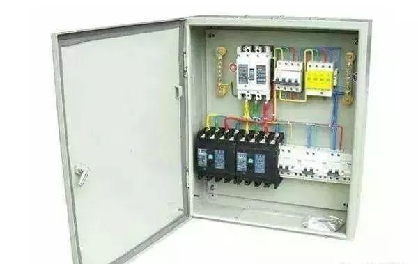 配電柜型號和內(nèi)部結(jié)構(gòu)分析,一篇文章就足夠了!