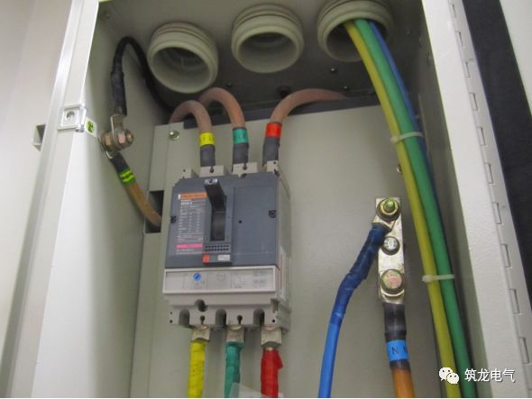 《建筑電氣工程施工質(zhì)量驗收規(guī)范》GB50303-2015 配電箱(機柜)安裝詳細(xì)說明！